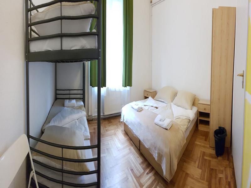 Westend Minihotel Budapest Esterno foto