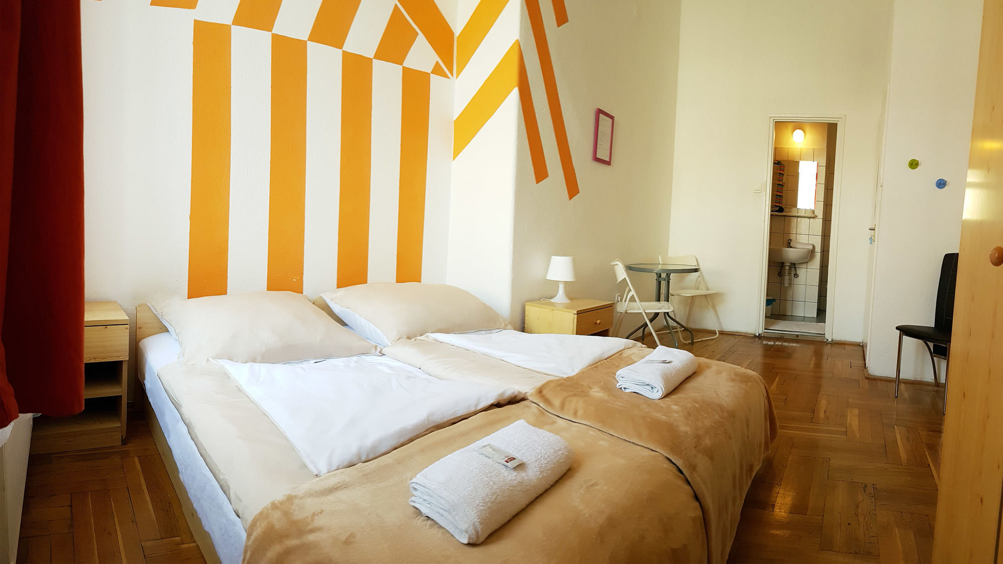 Westend Minihotel Budapest Esterno foto