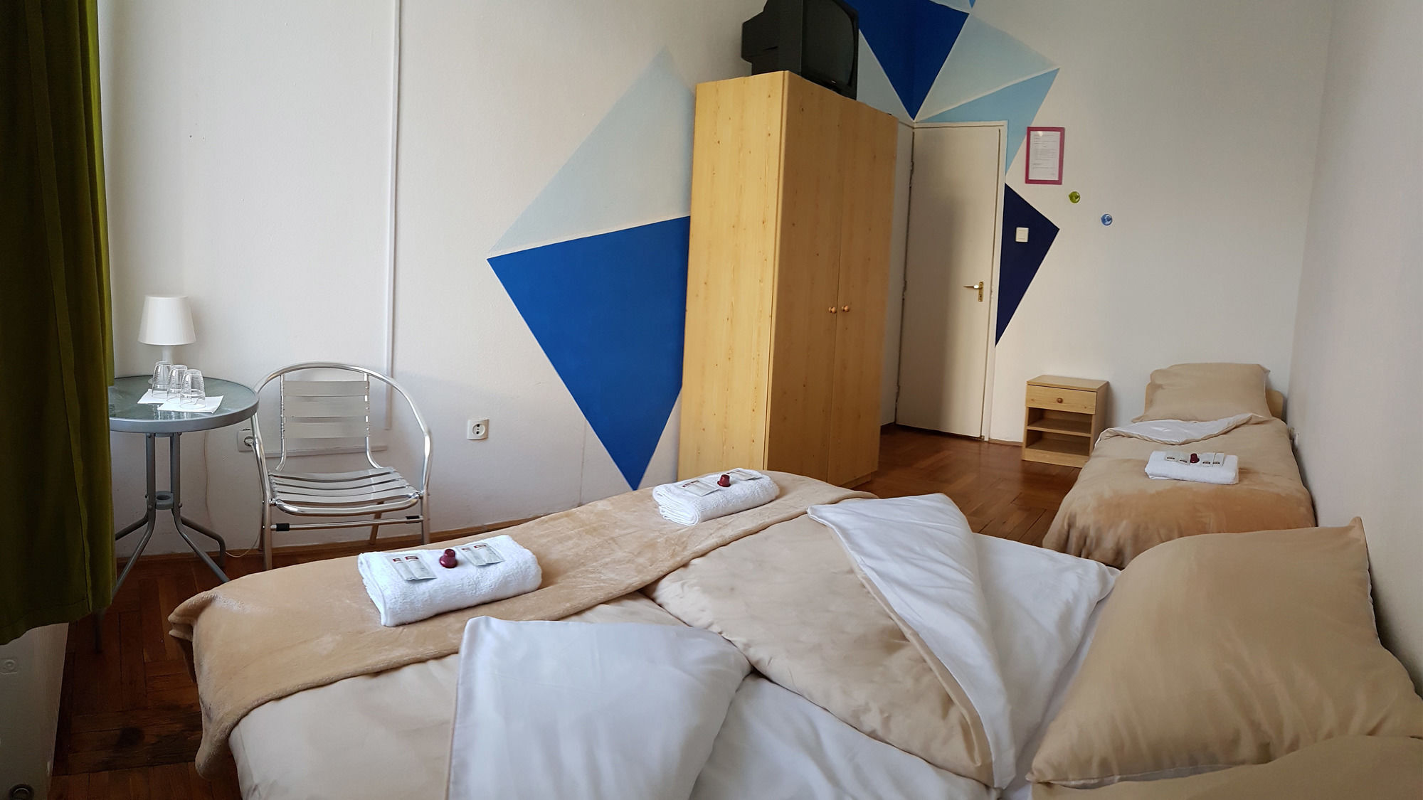 Westend Minihotel Budapest Esterno foto